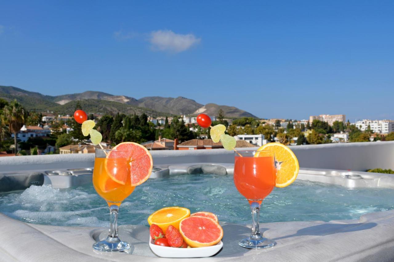 Апартаменти Isla De Benalmadena 1, Jacuzzi, 80M From The Sea, Ac, Bbq, Private Parking, Big Terrace Екстер'єр фото