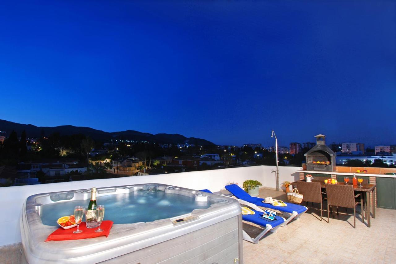 Апартаменти Isla De Benalmadena 1, Jacuzzi, 80M From The Sea, Ac, Bbq, Private Parking, Big Terrace Екстер'єр фото